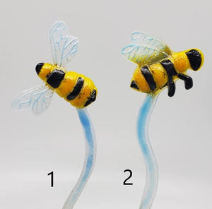Garden Stake: Sweet Bee